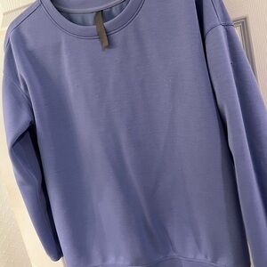 Mondetta Lavender Crewneck Sweatshirt. Size M.